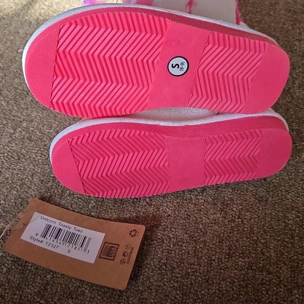 Kids Unicorn Slipper Boots - Picture 5 of 5